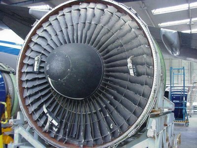 jet_engine_turbine_blades-2.jpg