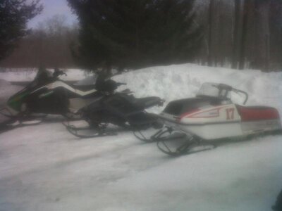 snowmobiles 2013.jpg