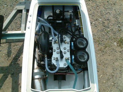 KazutoshiJS820JetSkiEngine3[1].jpg