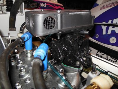 550sx carb 003.JPG