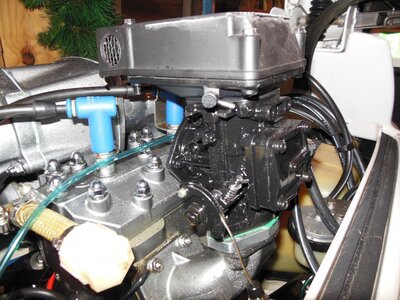 550sx carb 004.JPG