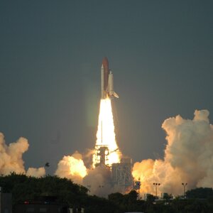 STS-118 LAUNCH.JPG