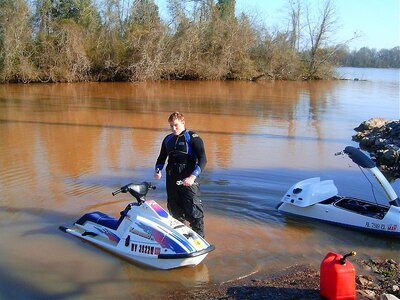 Mid March Jet Skiing 03_16_08 (6).jpg