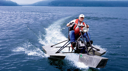 waterbike6300707.jpg