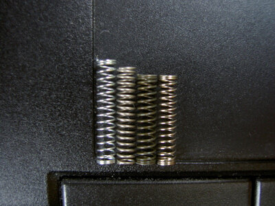 Mikuni Springs 115 95 80 65gr from left.jpg