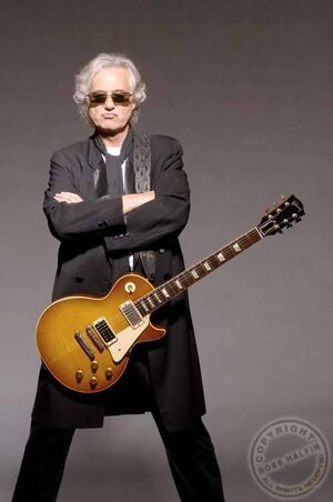 jimmy-page-colour115.jpg